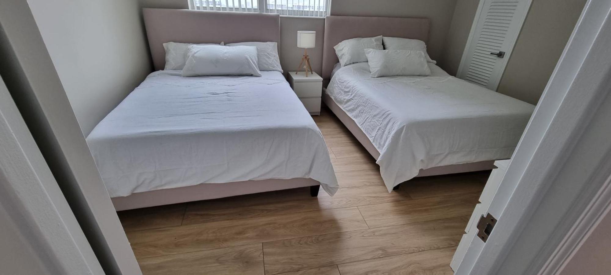 New Luxury Apartment 2Br 2Ba Direct Beach Access Hollywood Bagian luar foto